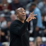 Knicks reach deal to hire veteran NBA coach to replace Tom Thibodeau